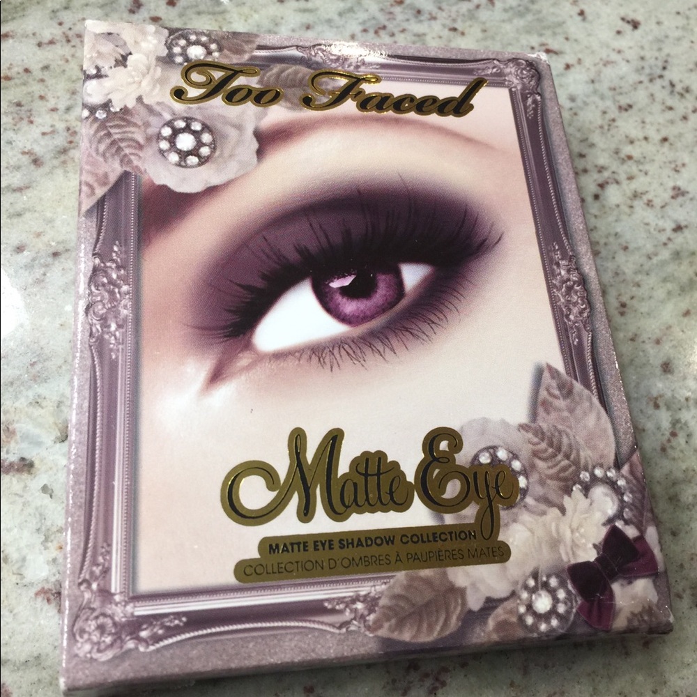 TOO FACED MATTE EYESHADOW PALETTE NIB - Picture 1 of 6
